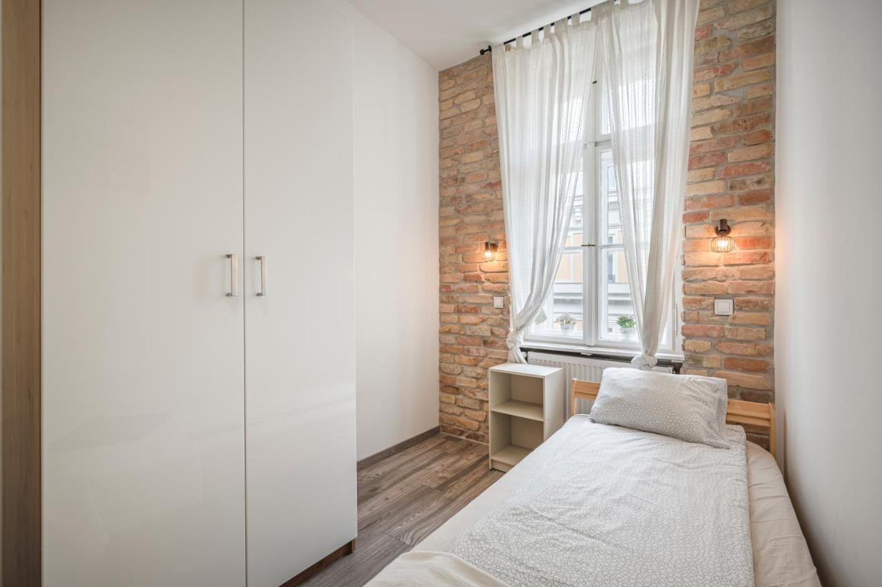 Design Apartment W Ac On Ring Road By Newave Apartments Budapest Exterior photo